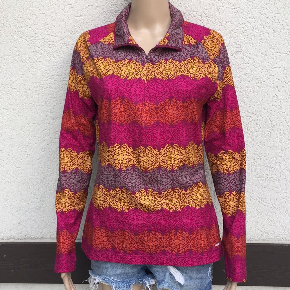 Merrell medium top floral long sleeve optiwick